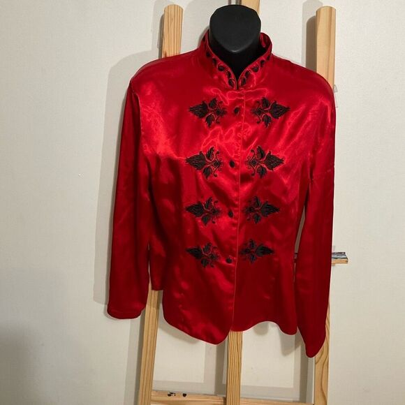 Susan Hutton button down embroidered Blouse red polyester top size 8/M - Picture 1 of 13